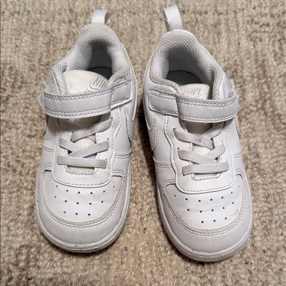 Nike Kids White Low-Top Hook-and-Loop Sneakers